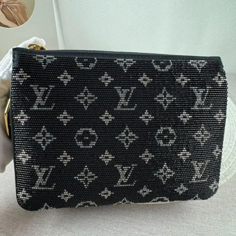 Louis Vuitton Women Pre-Loved Bag Very Good Condition
